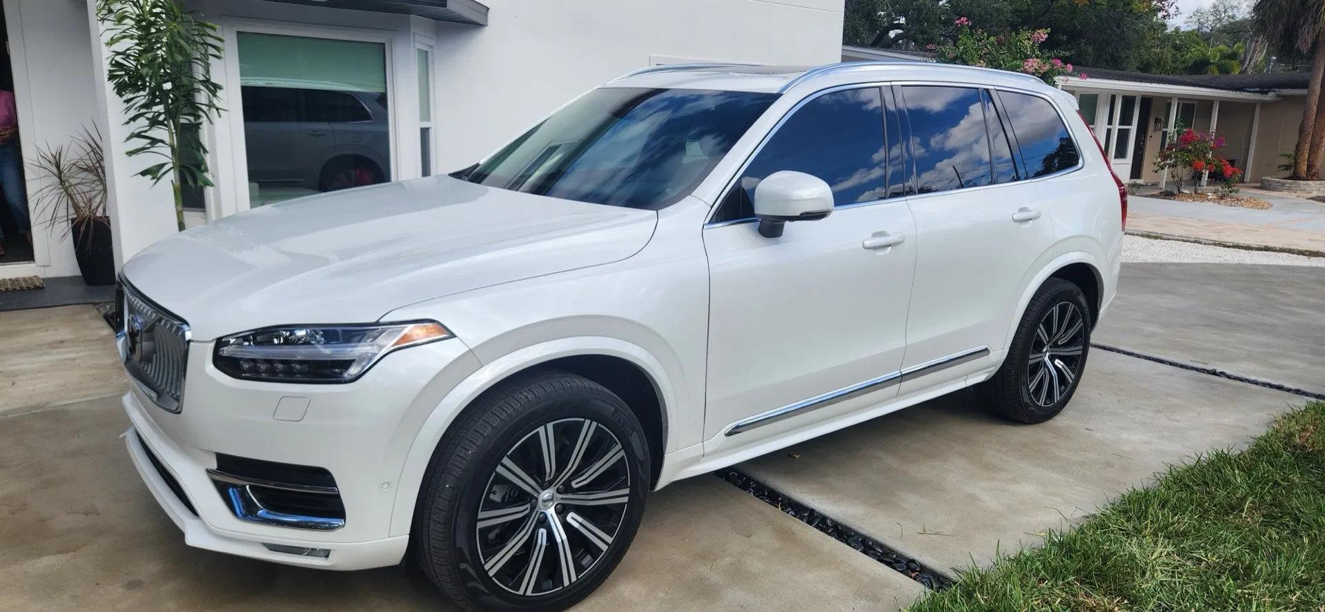 Volvo XC90 with privacy tint